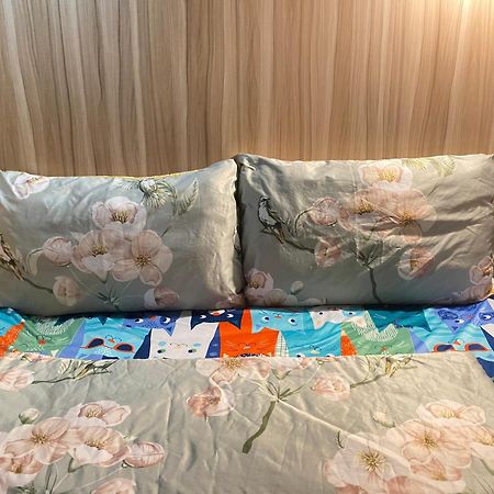 Appartamento Start House Dorm Walk 5 Minutes To The Airport Thành Pho Ho Chí Minh Esterno foto