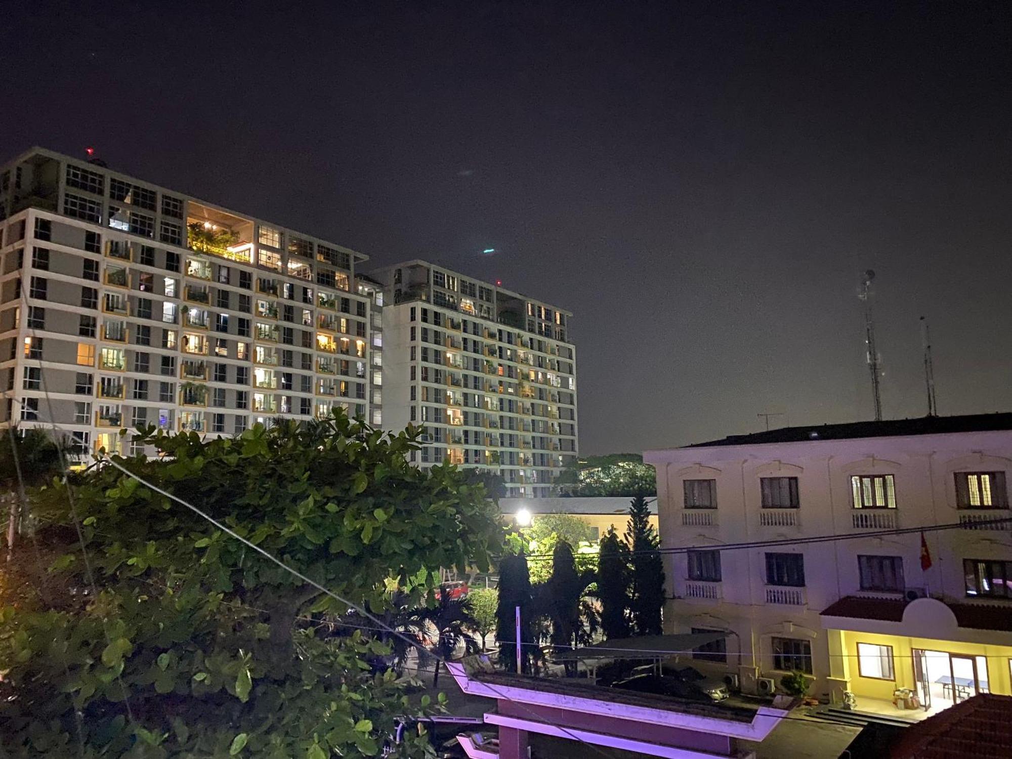 Appartamento Start House Dorm Walk 5 Minutes To The Airport Thành Pho Ho Chí Minh Esterno foto